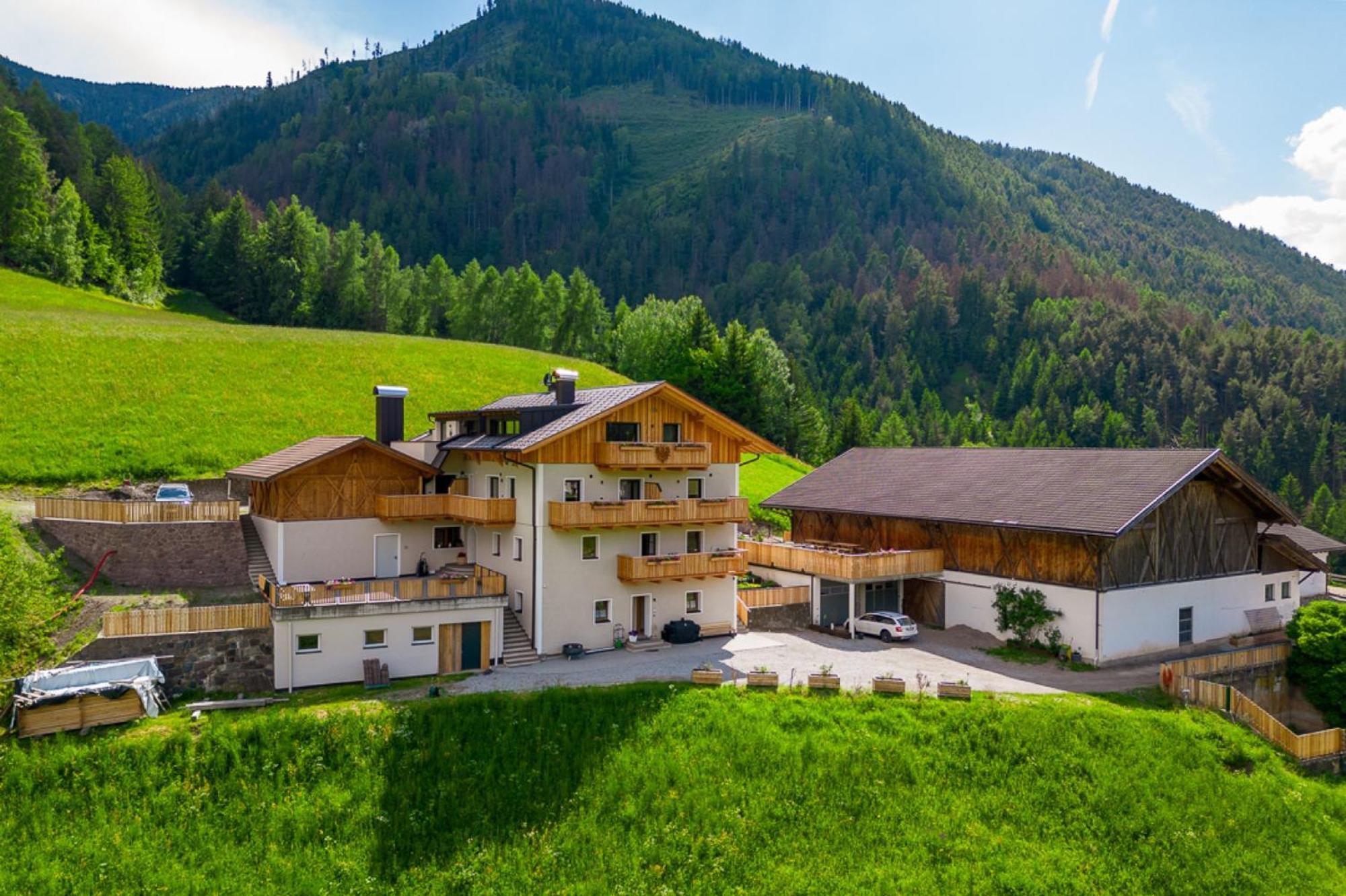 Planerhof Apartment Edelweiss Funes  Exterior foto